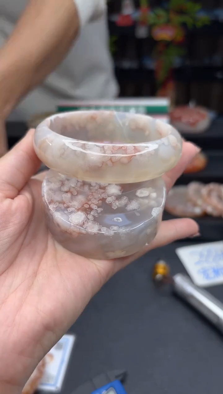 【闪购商品】石英质玉手镯未镶嵌43（66圈赠送镯心）