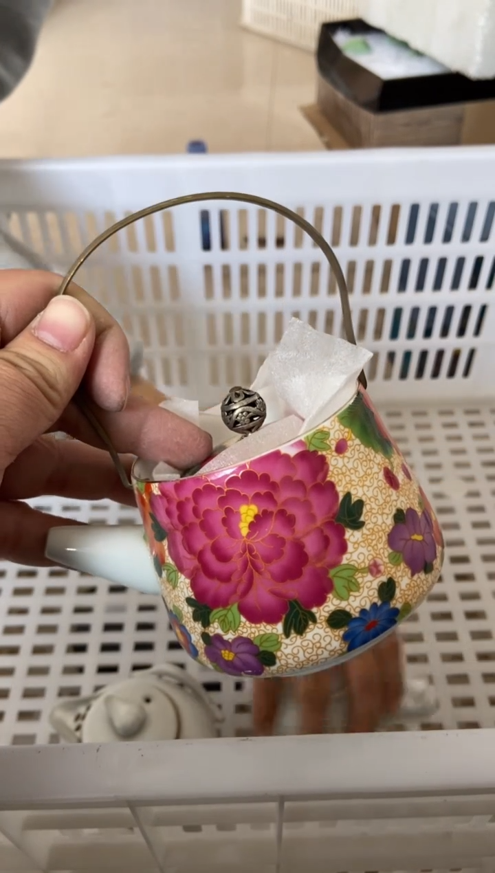 杯无运费险有瑕疵的摄影的产品有使用过的痕迹有点脏介意勿拍