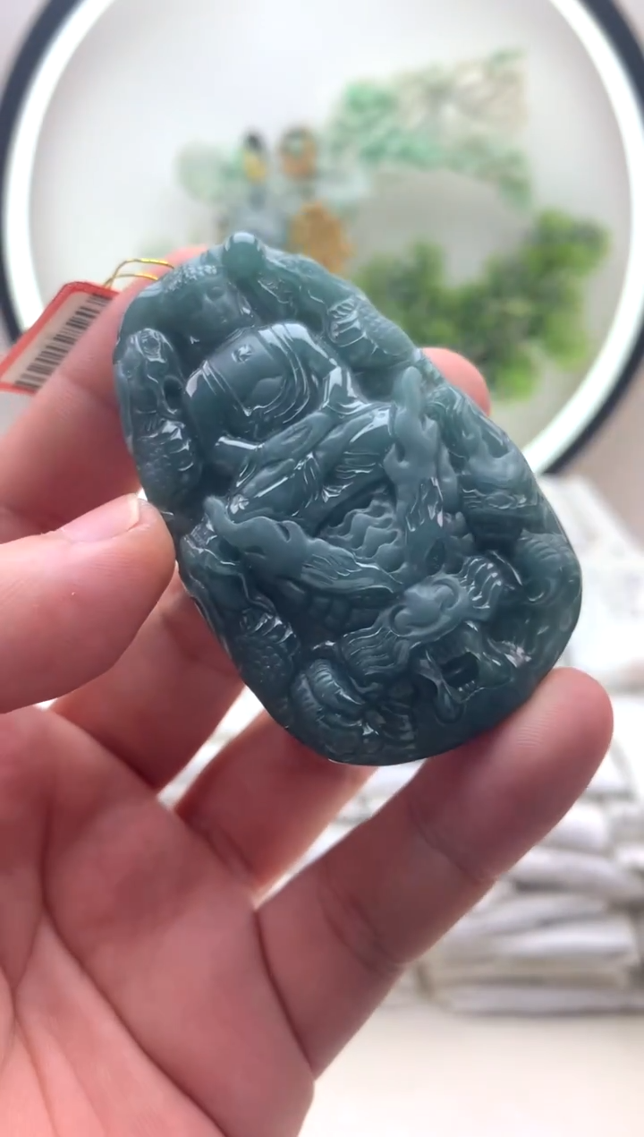 颈饰未镶嵌翡翠大日