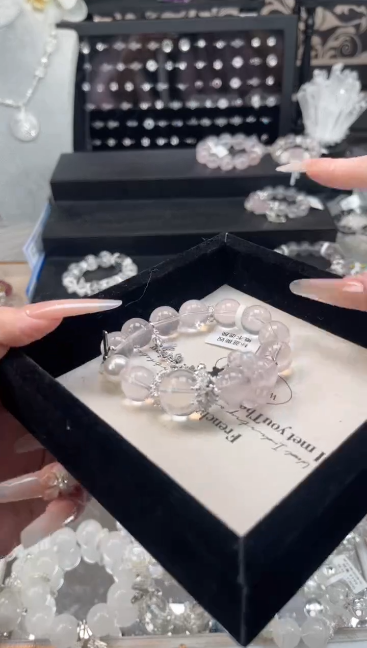 【闪购商品】烟晶手链银S925镶嵌天然水晶 多样性发货