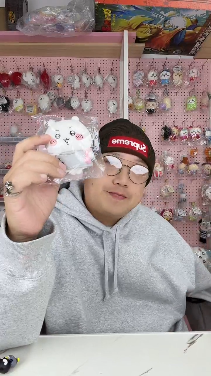 毛绒k  足球吉伊