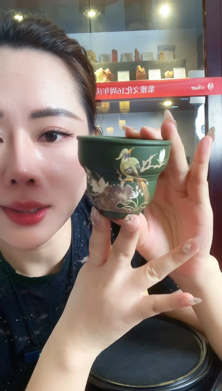 摆件中国白德化大师瓷   葫芦杯