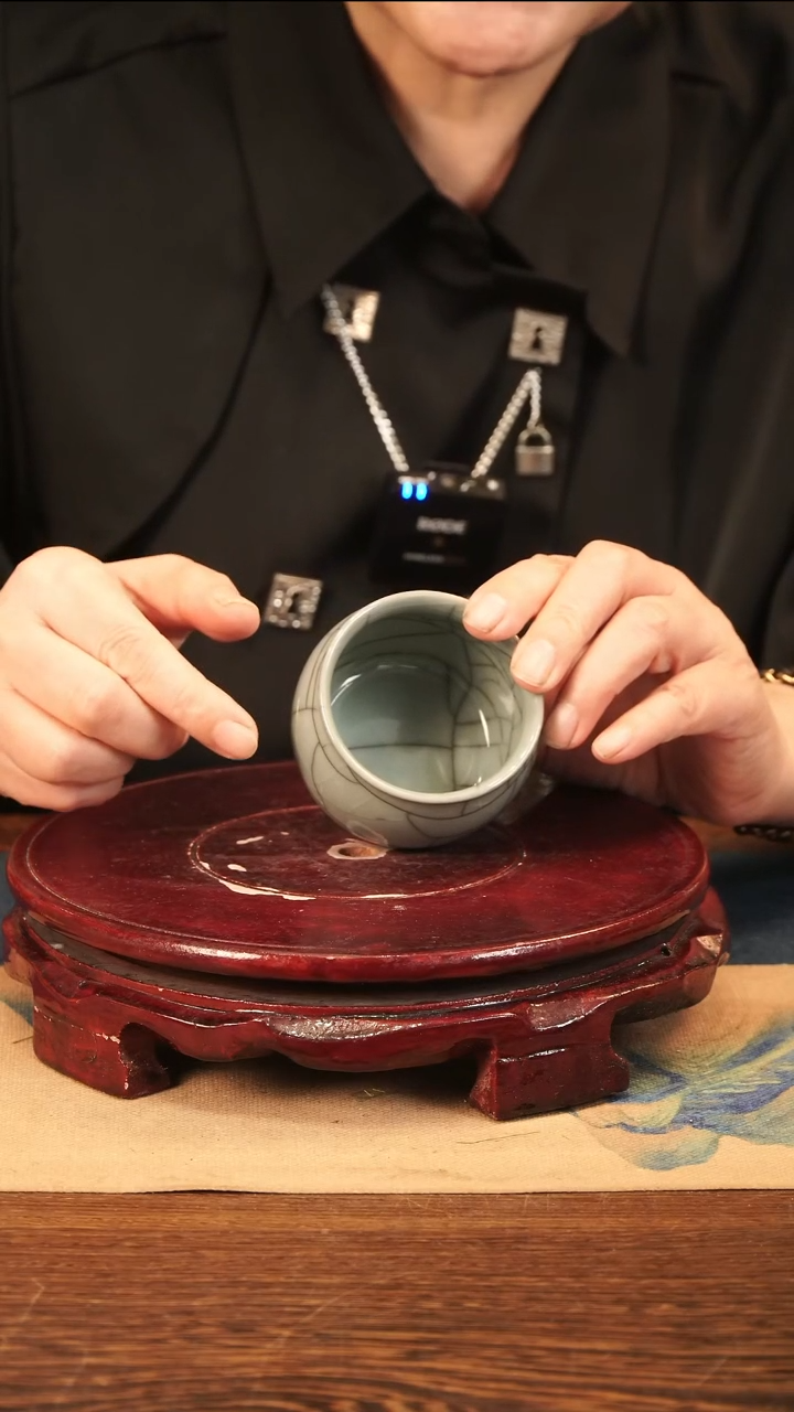 青瓷 哥窑 粉青 缸杯