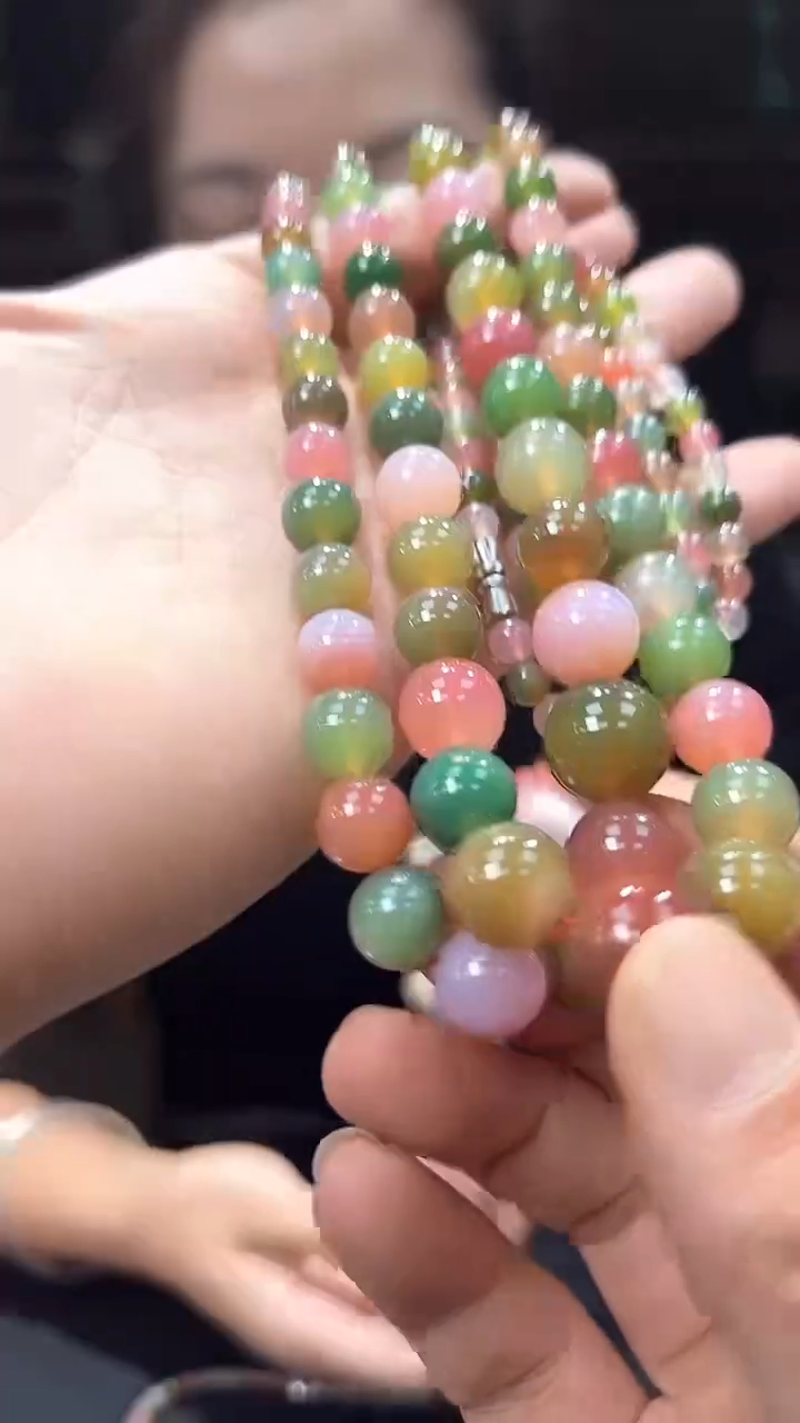 未镶嵌颈饰玛瑙/玉髓131多样性发一