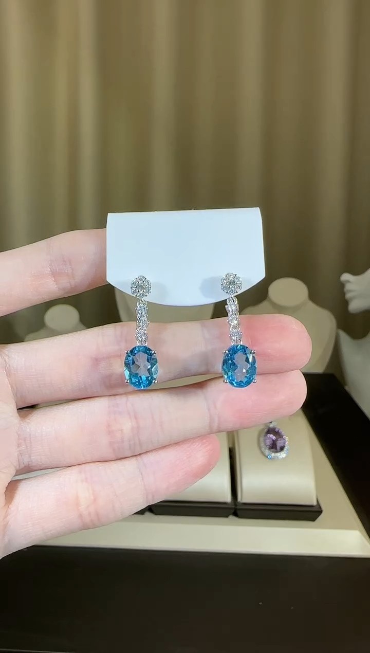 【闪购商品】托帕石耳饰银S925镶嵌10*8mm耳坠