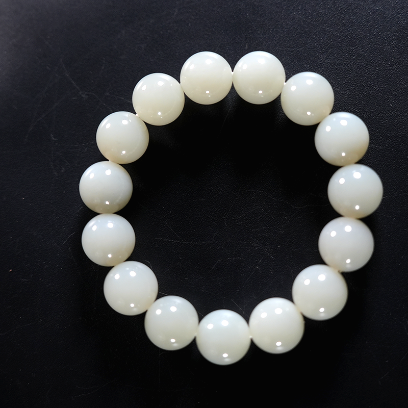 lot40 和田玉圆珠手串/QG51227-185429 保利山东