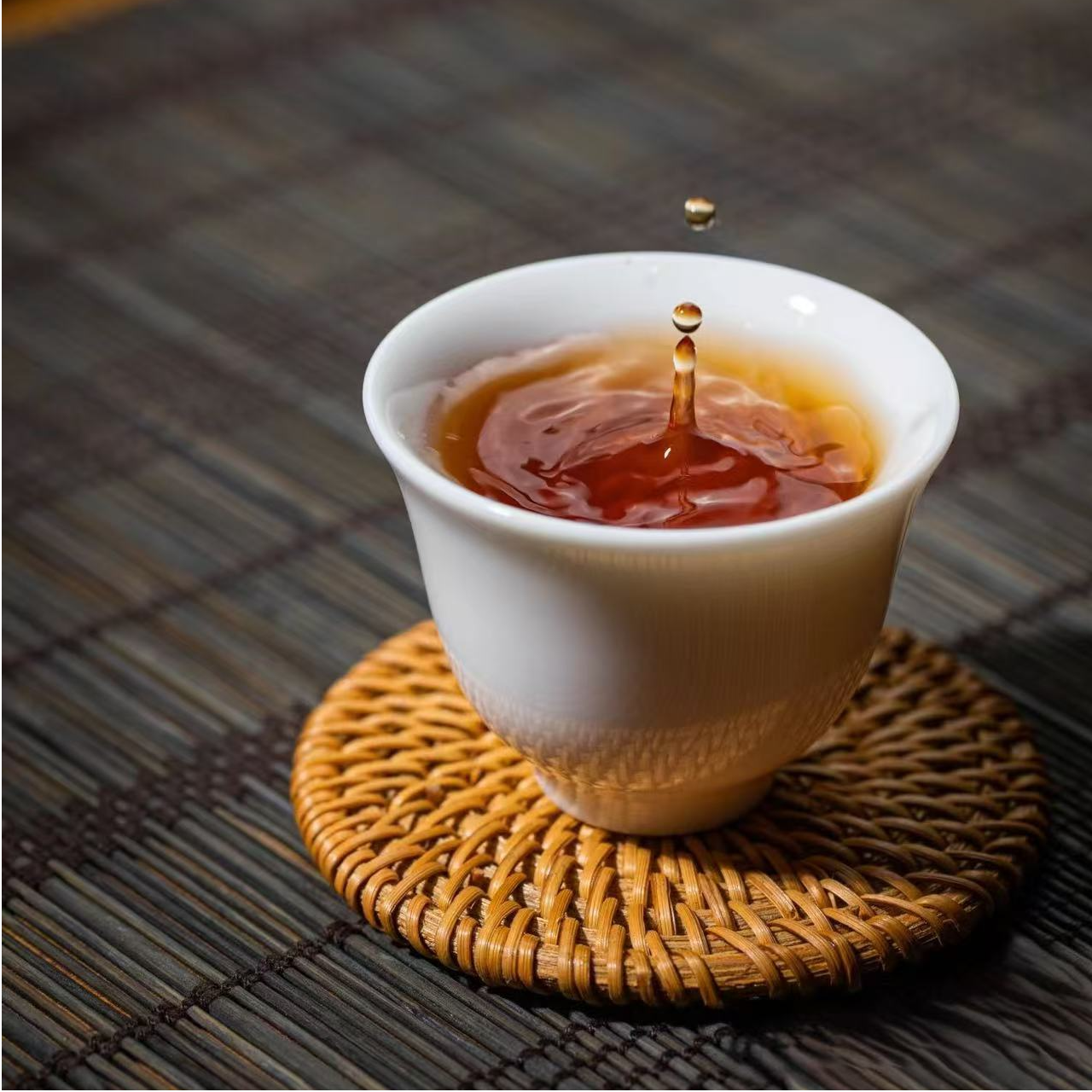 【言老师专属】2003年下关松鹤铁饼 普洱茶357g