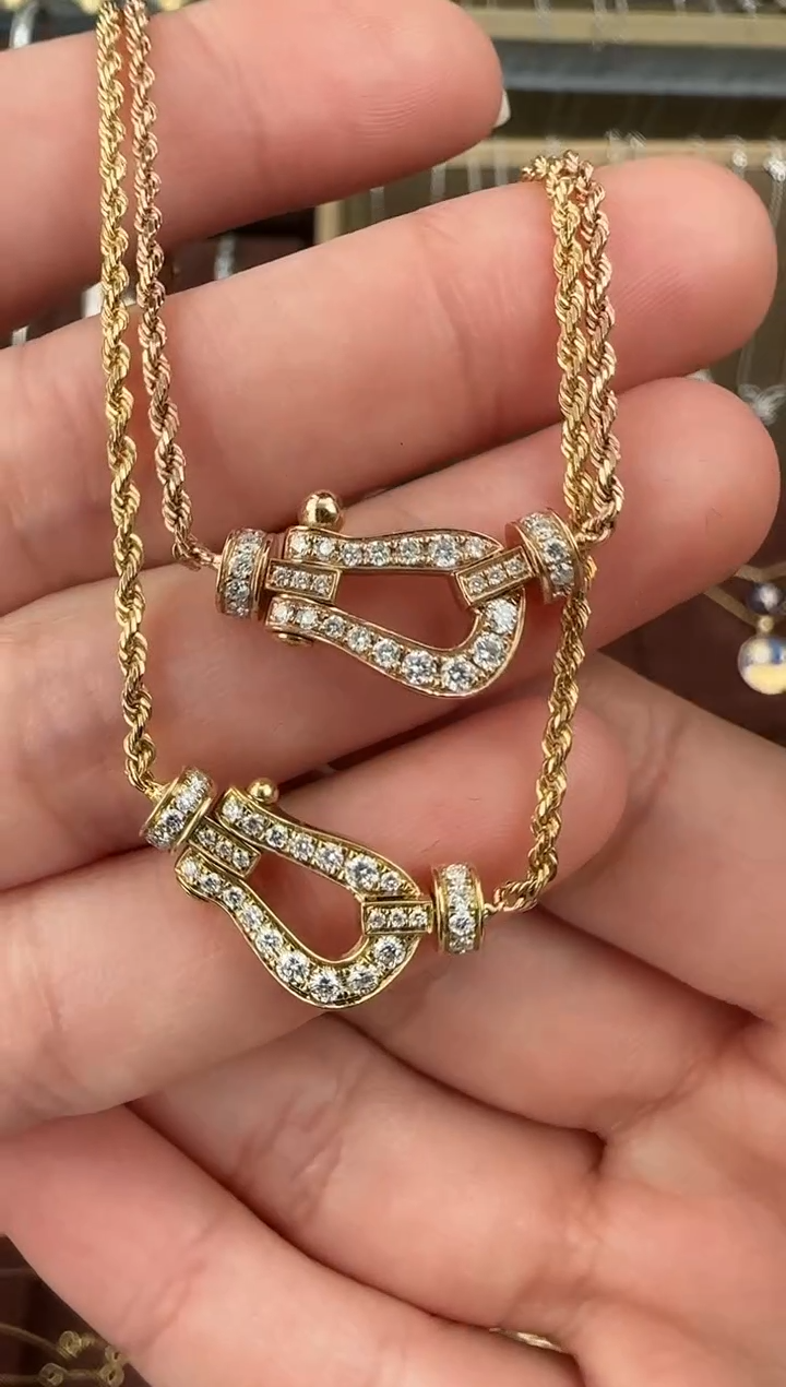 【闪购商品】钻石项链18K金镶嵌中号马蹄扣项链【8克多】多样性发一件