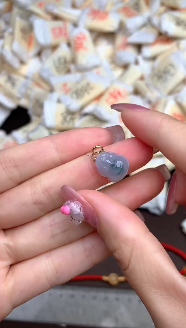 【闪购商品】翡翠挂件18K金镶嵌—