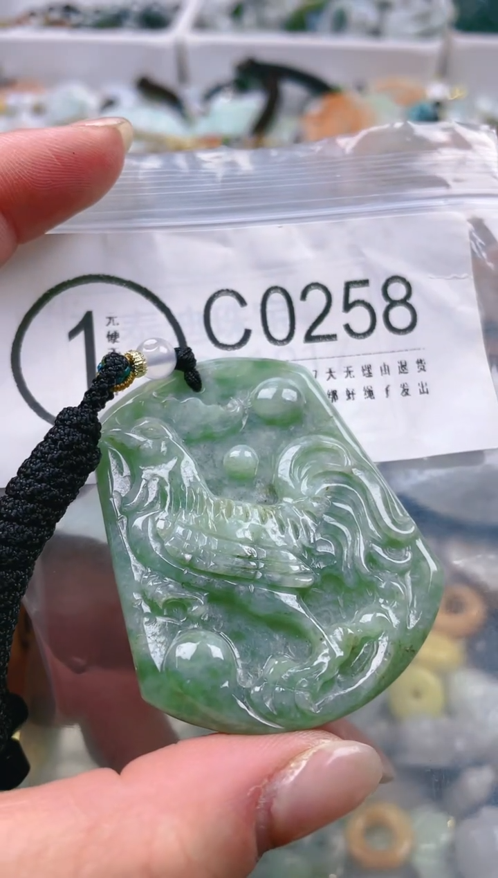 【闪购商品】翡翠颈饰未镶嵌/C/翡翠A货一图一物
