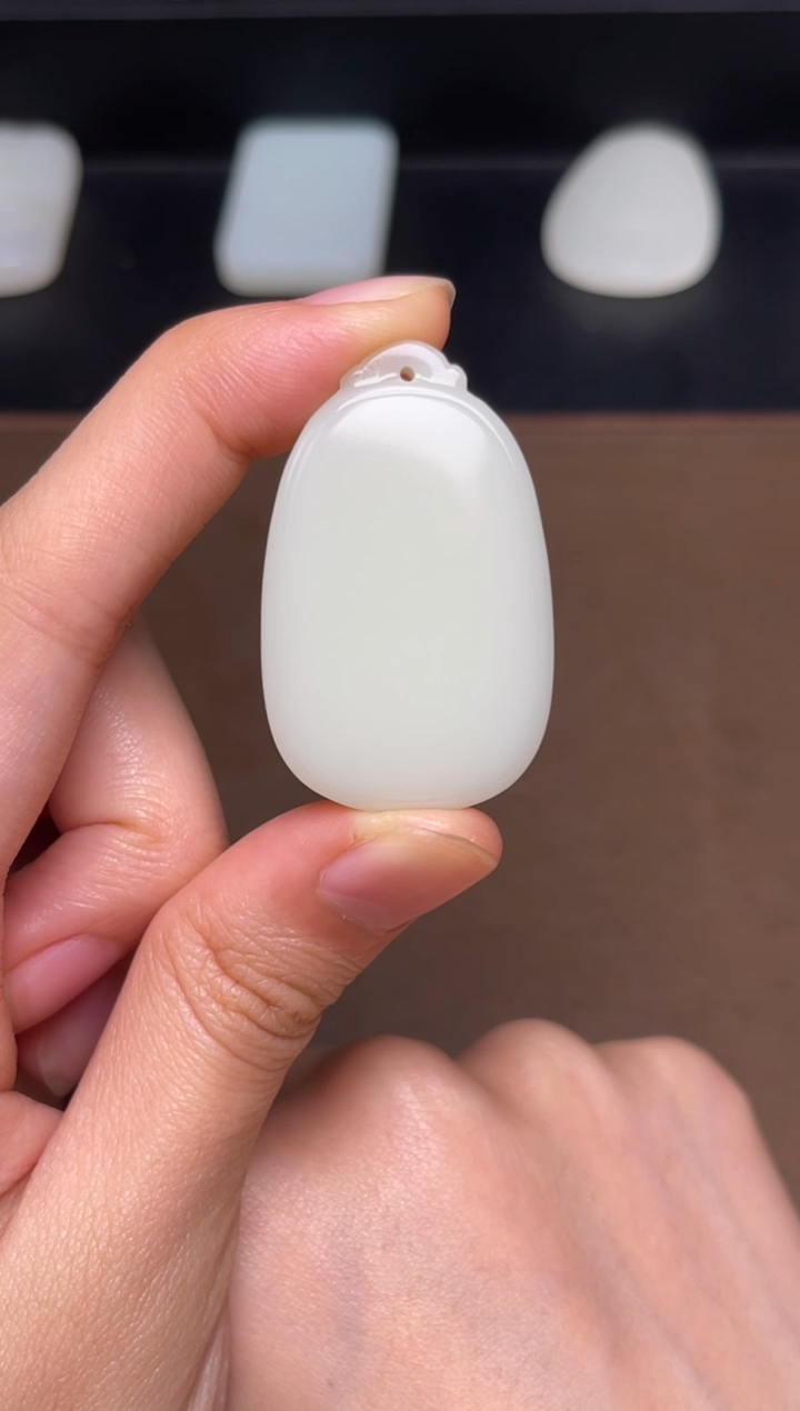 和田玉未镶嵌颈饰29