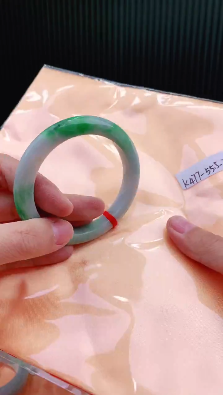 未镶嵌手镯翡翠55+