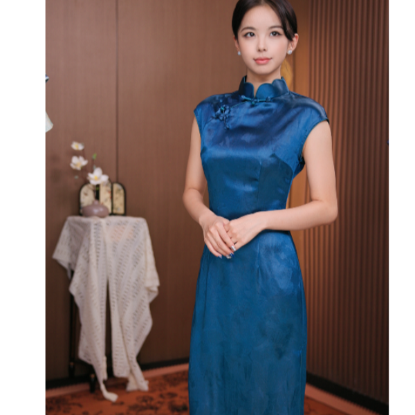 2026新款一字扣长裙新中式旗袍旗袍双层无袖日常复古5708
