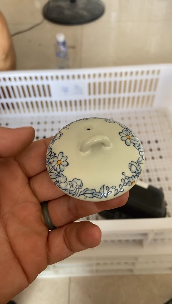 杯摄影的产品有使用过的痕迹有点脏介意勿拍