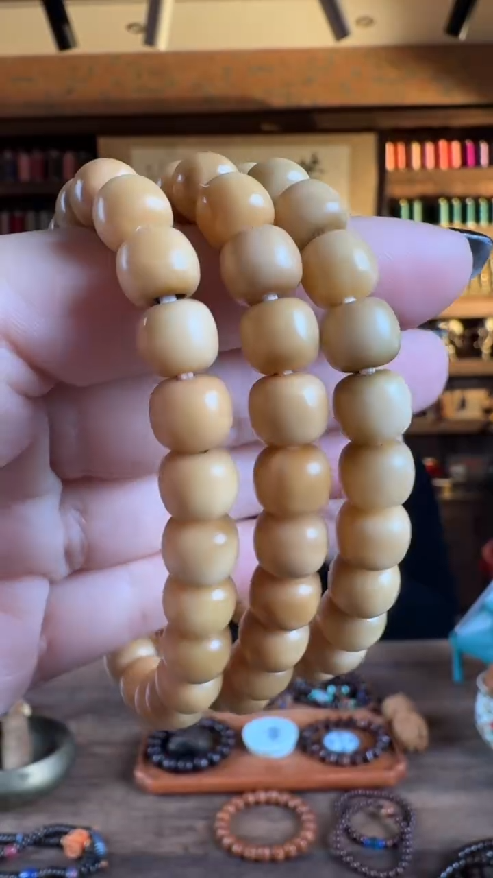 【闪购商品】木龙脊菩提 圆珠 老型8*9mm玉化料