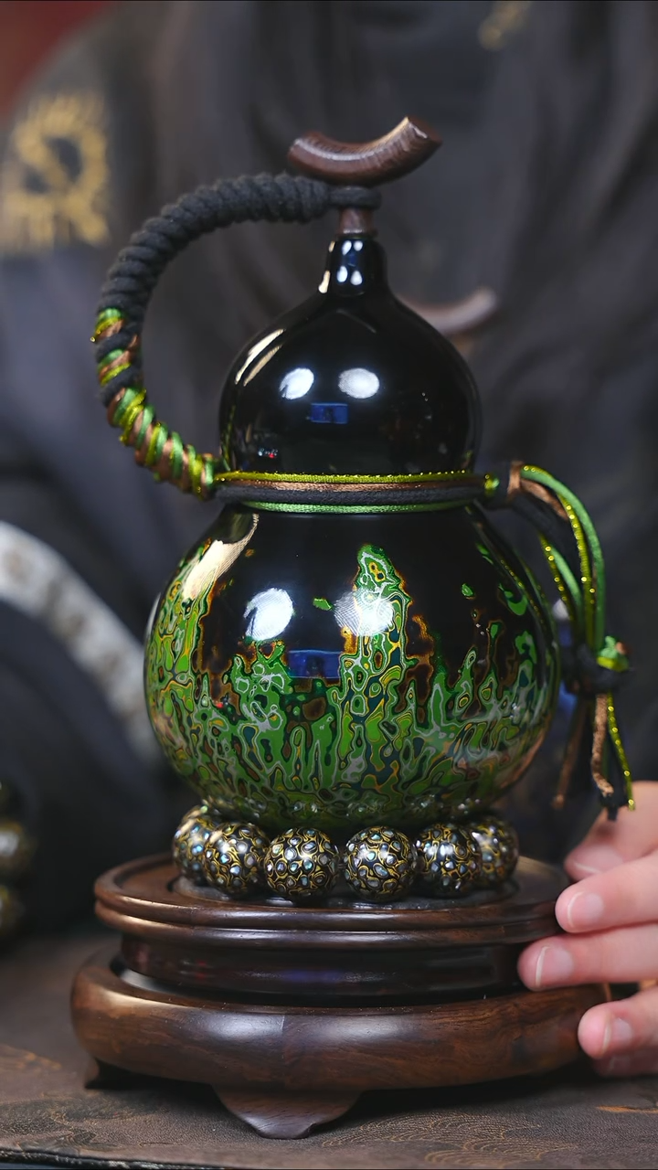 【闪购商品】YF217漆艺酒葫芦不包手串及旋转底座