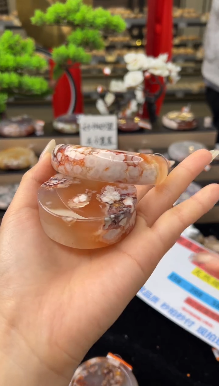 【闪购商品】石英质玉手镯未镶嵌61圈口（赠送镯心）61517