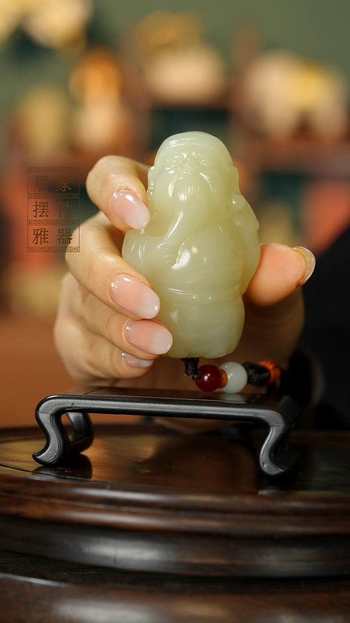 玉《义薄云天关公》摆件