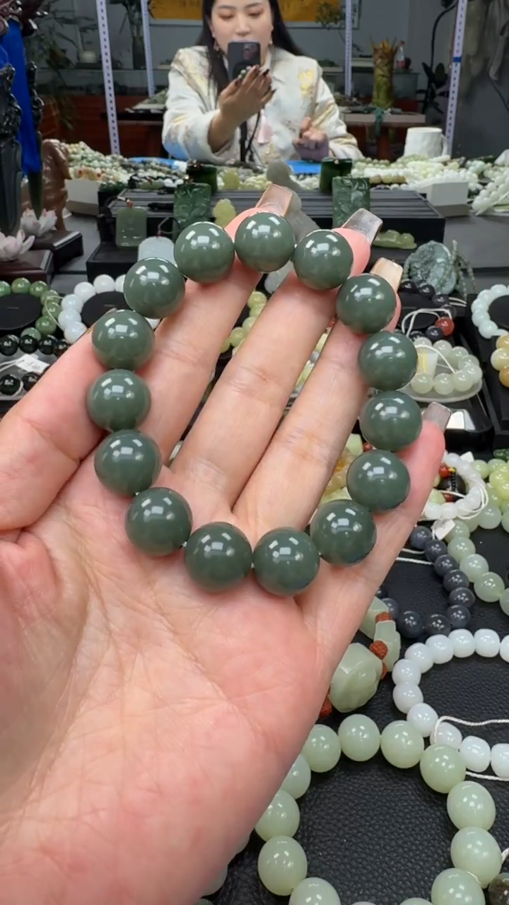 未镶嵌手串和田玉新疆且末蓝卡14