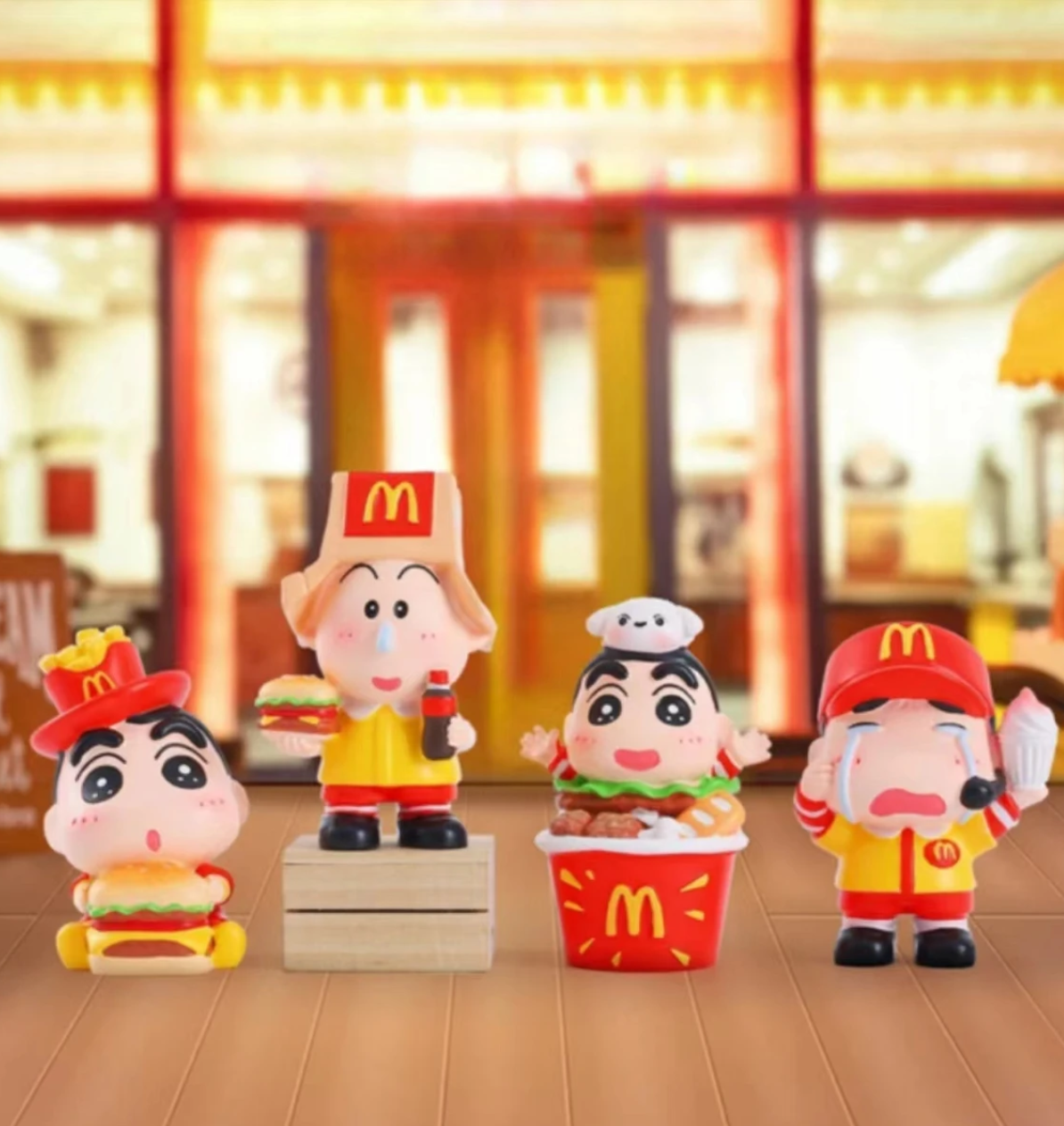 新品蜡笔小新麦乐嘉年华