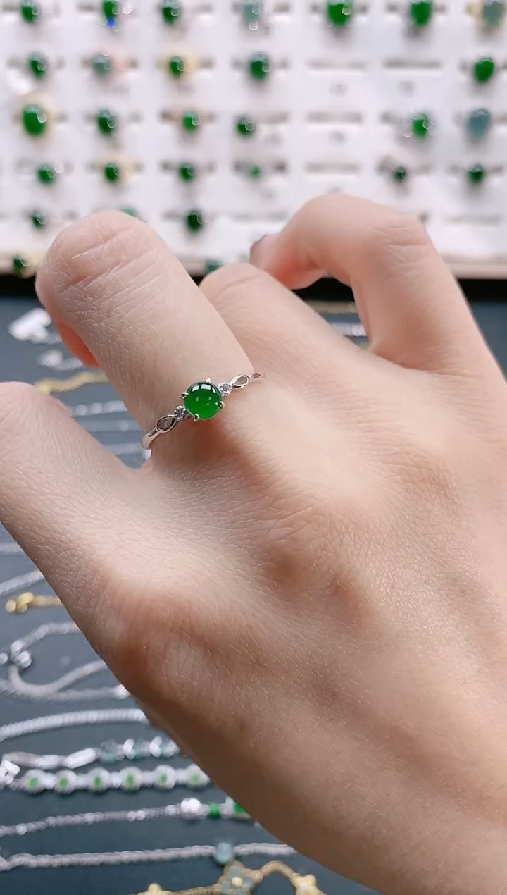 【闪购商品】翡翠戒指银S925镶嵌天然翡翠