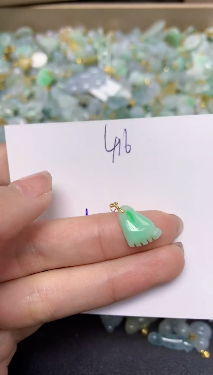 【闪购商品】翡翠颈饰18K金镶嵌天然翡翠A货