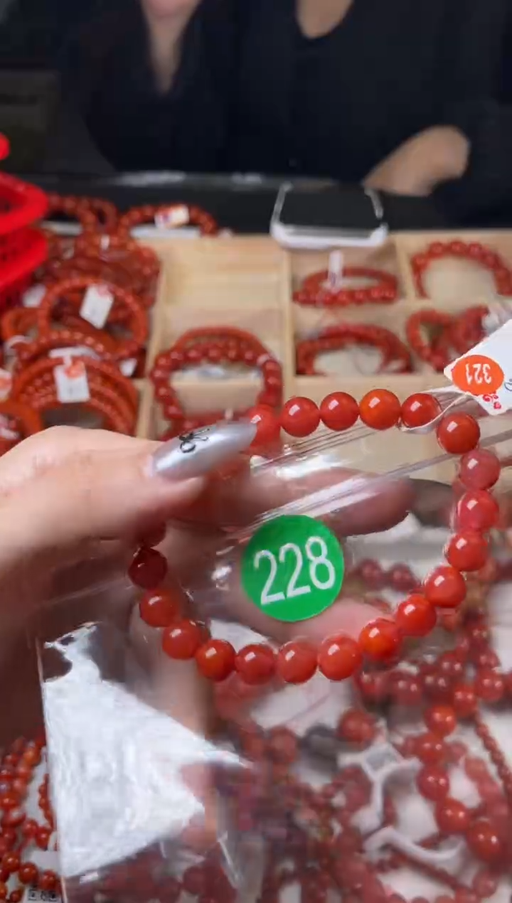 【闪购商品】南红玛瑙珠宝奇石未镶嵌228-8+