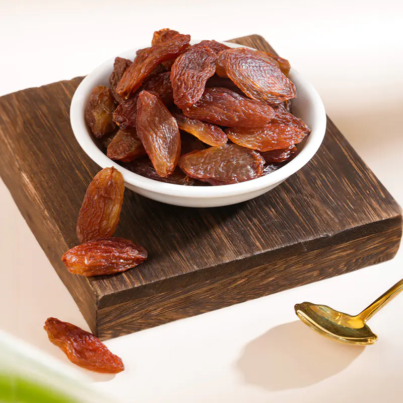 新疆吐鲁番大颗粒红提带籽葡萄干2斤产地直发包邮到家