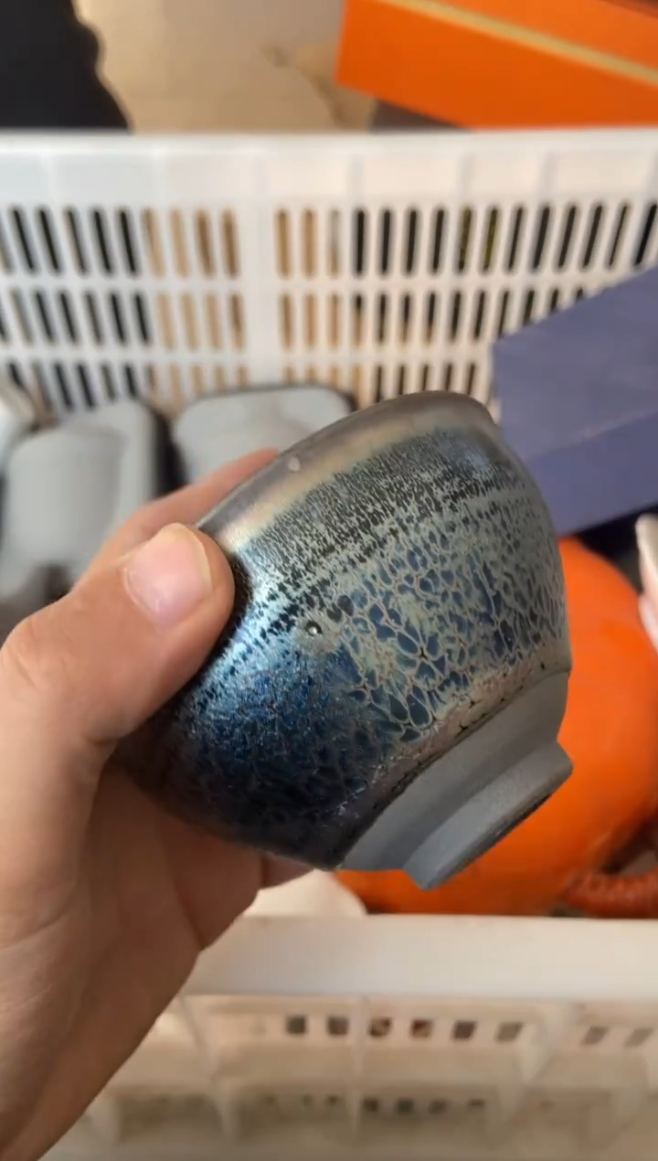 杯无运费险有瑕疵的摄影的产品有使用过的痕迹有点脏介意勿拍