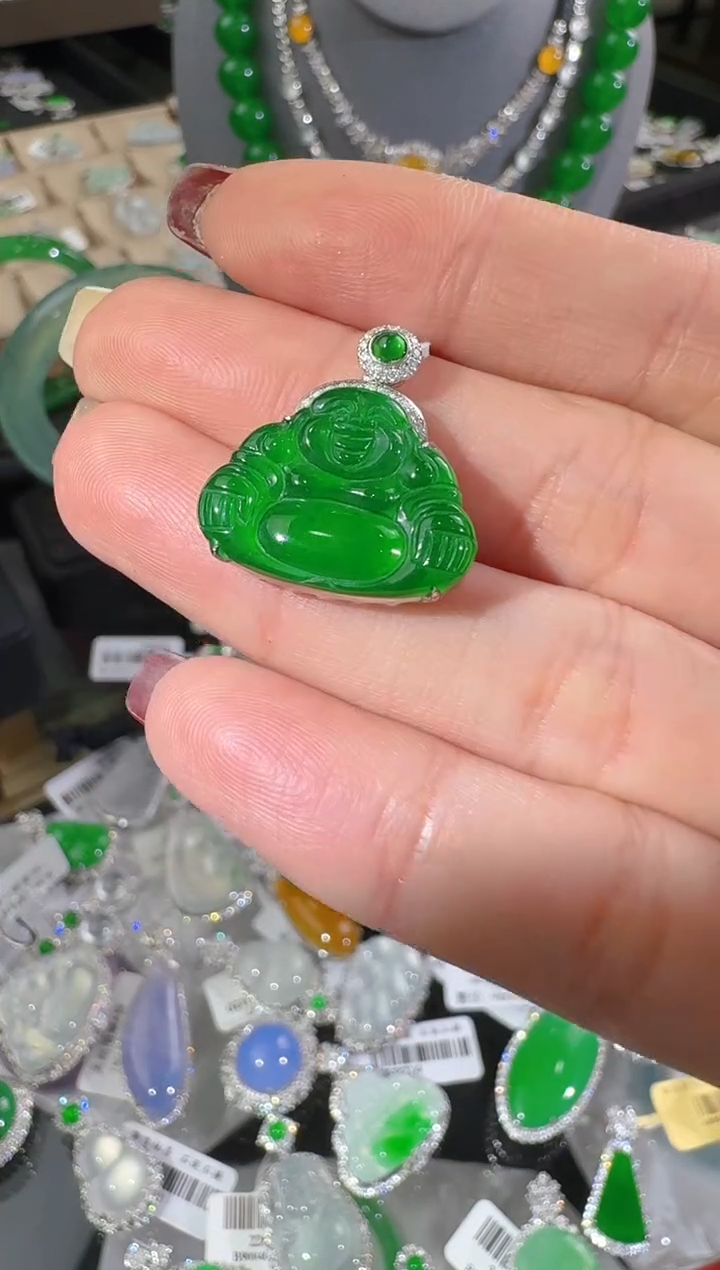 【闪购商品】翡翠吊坠(不含链)18K金镶嵌佛公