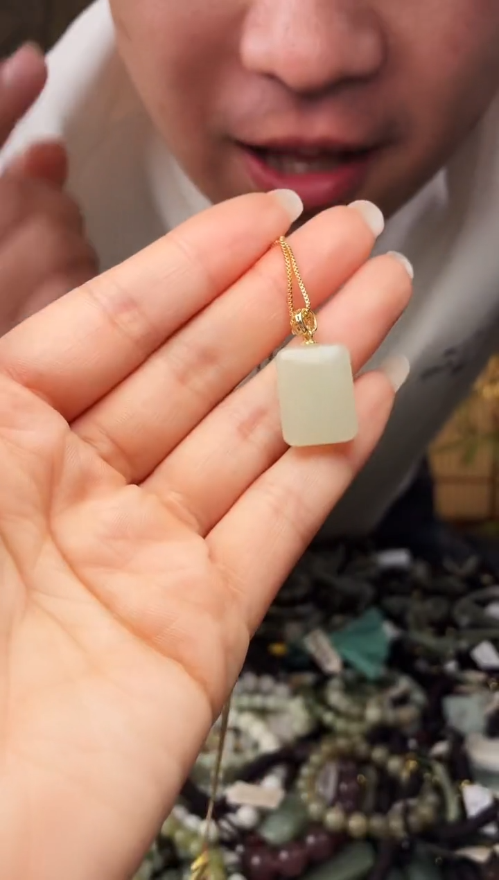 颈饰未镶嵌和田玉多样性发货，拍一发一