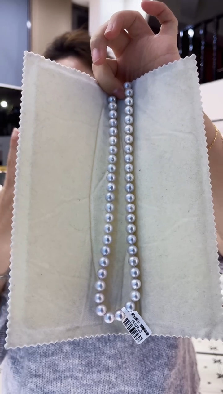 【闪购商品】淡水珍珠颈饰银S925镶嵌无核珍珠8-9mm