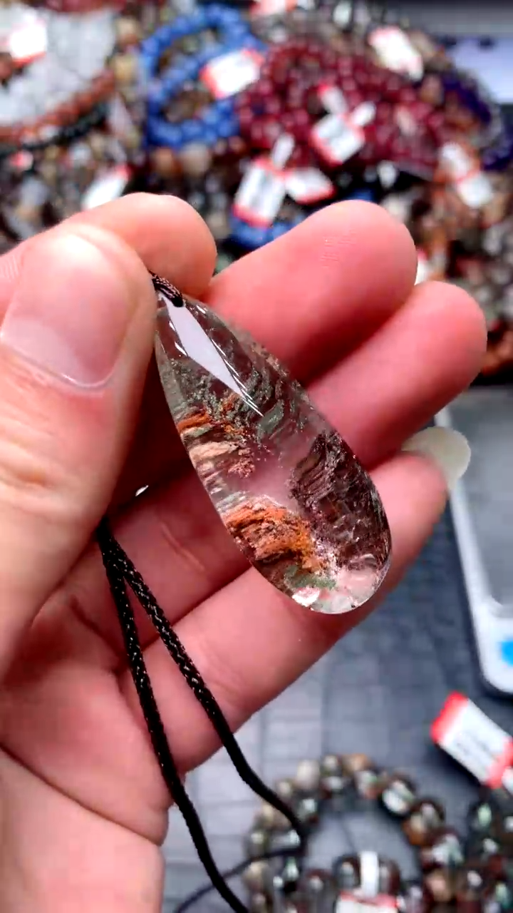 【闪购商品】水晶吊坠(赠链)未镶嵌8