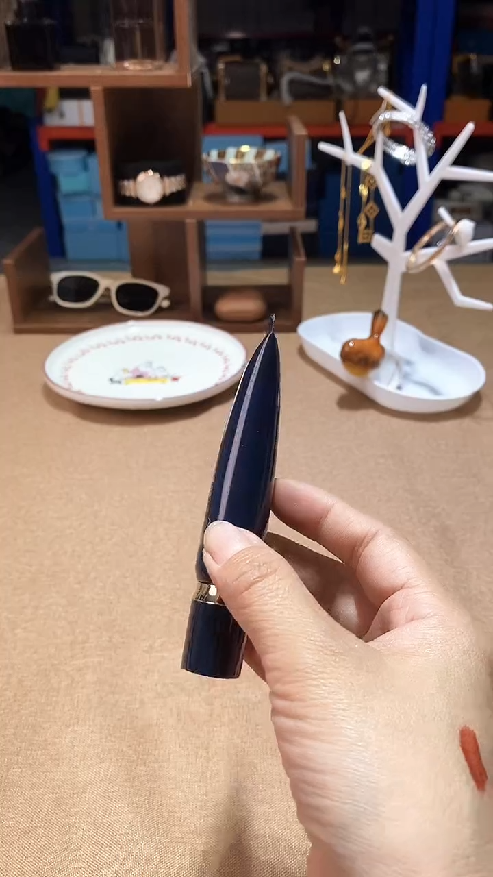 瓷片碗碟好物一件不留@@1