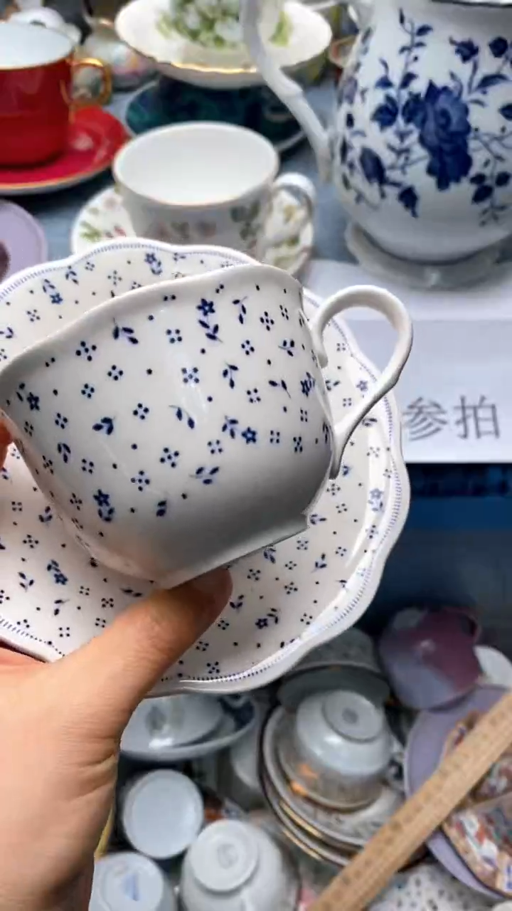 1L*035假期愉快   天天快乐