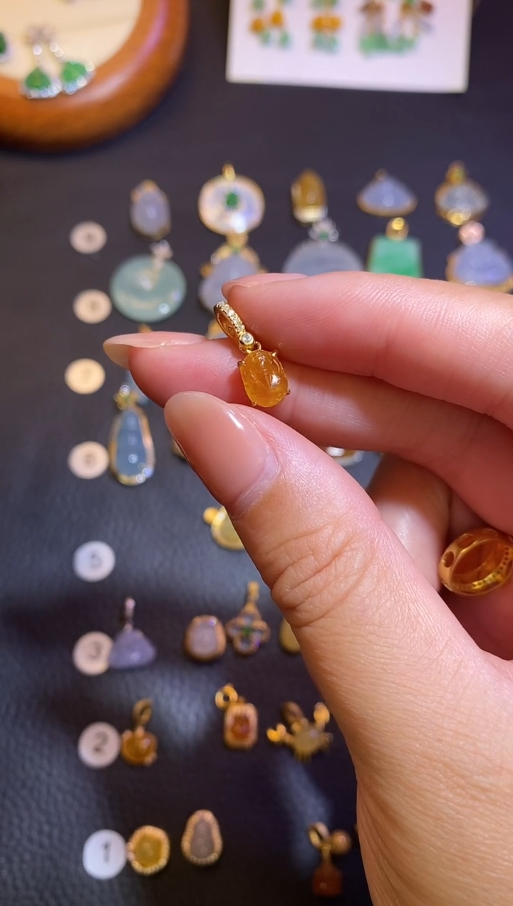 颈饰银S925镶嵌翡翠a货翡翠