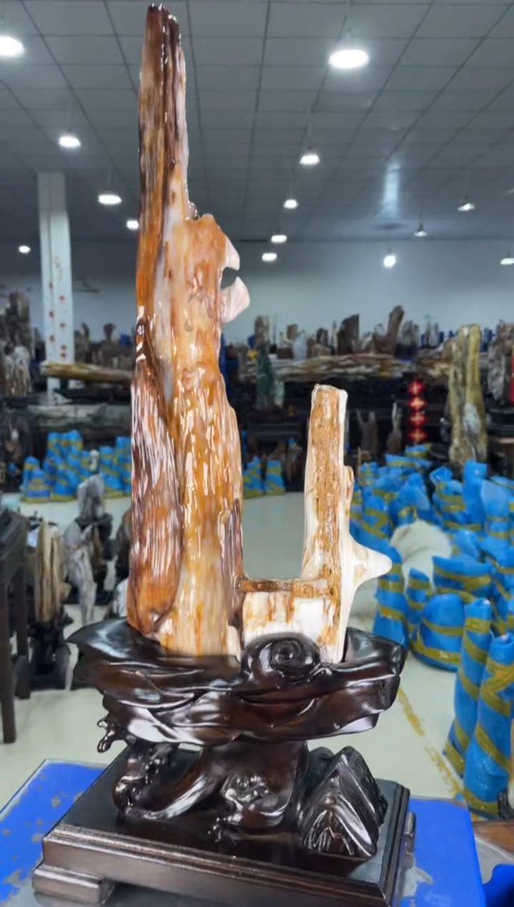 【闪购商品】硅化玉摆件未镶嵌83