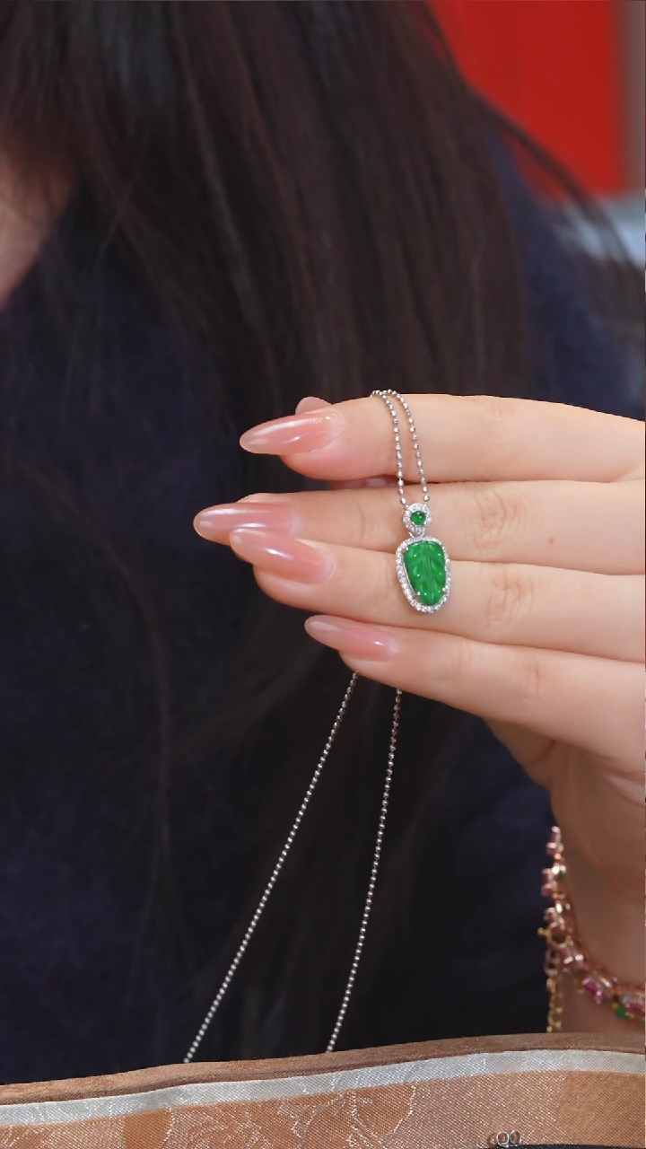 【闪购商品】翡翠吊坠(不含链)未镶嵌@@E9808