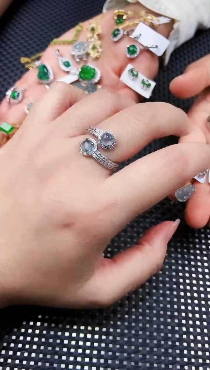 【闪购商品】翡翠戒指未镶嵌11111111