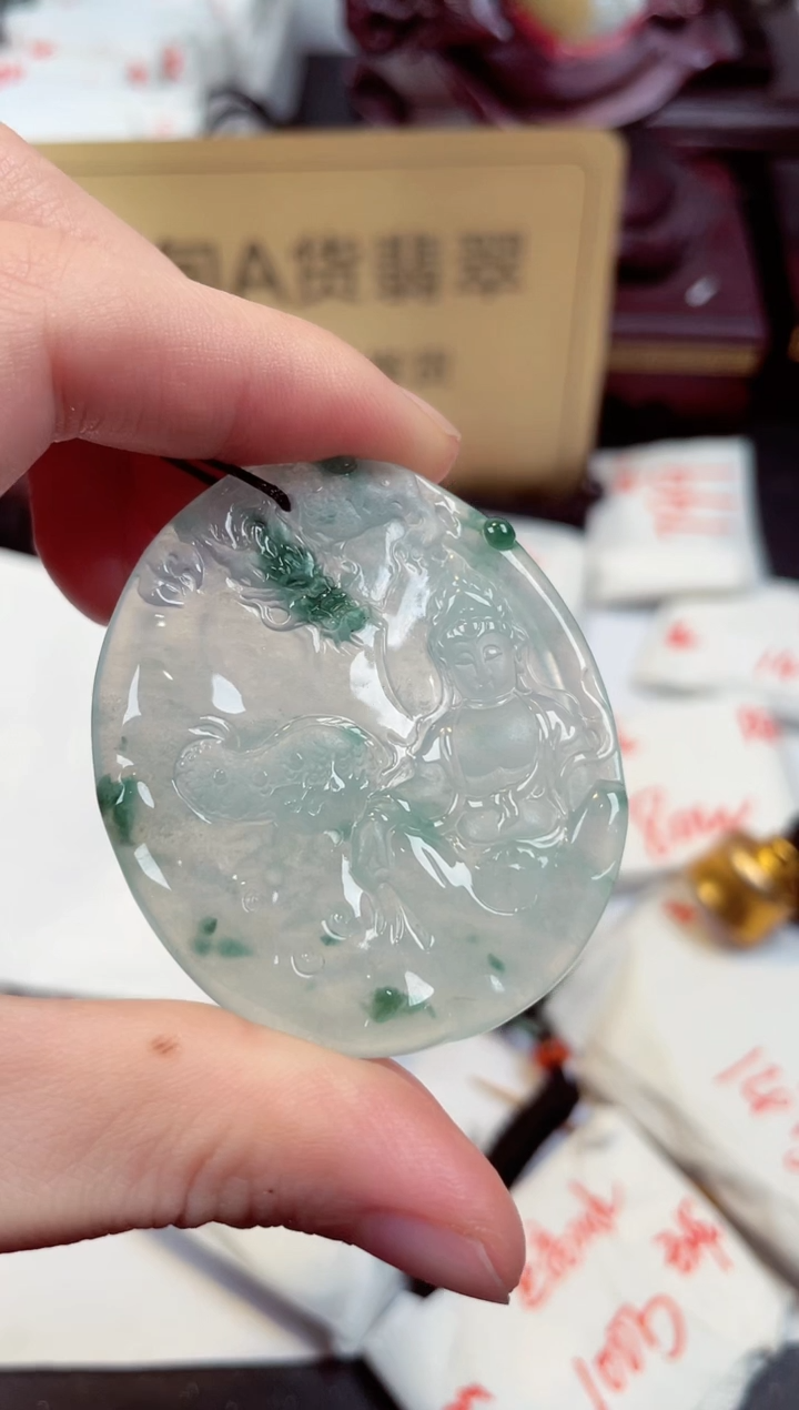 【闪购商品】翡翠颈饰未镶嵌天然缅甸翡翠A货