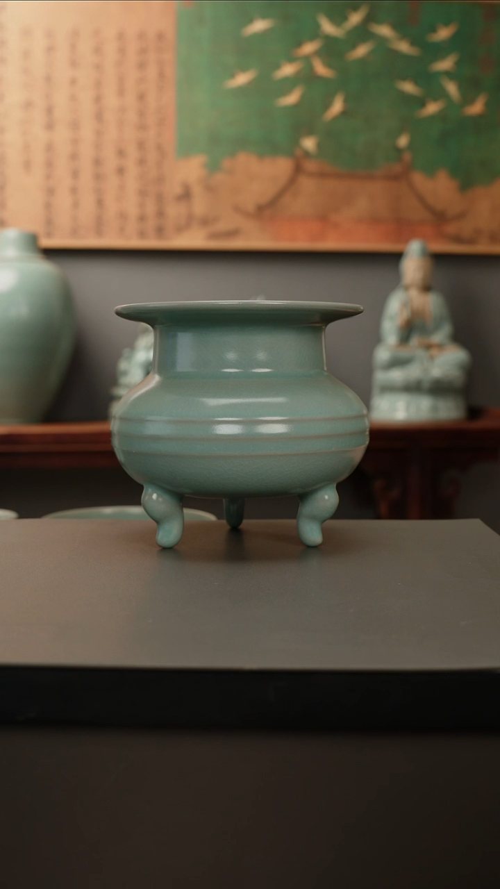 【闪购商品】杯原产地原矿  三足炉