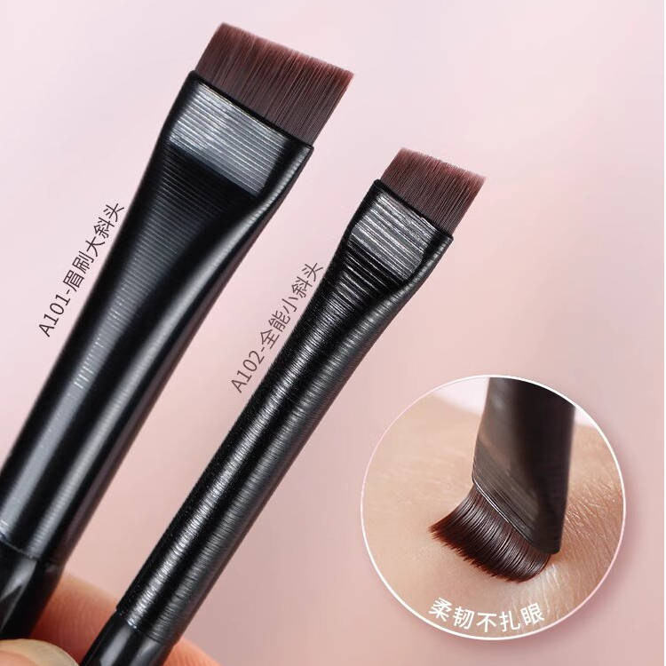 古迪王菲菲同款刀锋眼线刷眼睑下至扁平头斜角眉刷卧蚕眉粉化妆刷