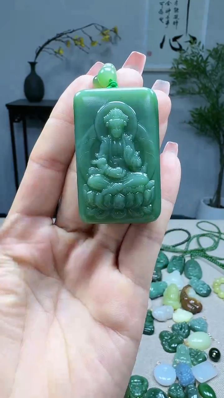 未镶嵌和田玉挂件1