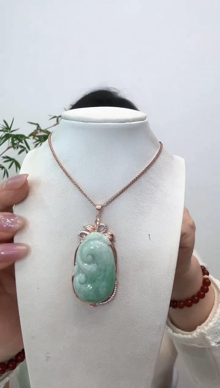 【闪购商品】翡翠吊坠(赠链)银S925镶嵌如意玫瑰边