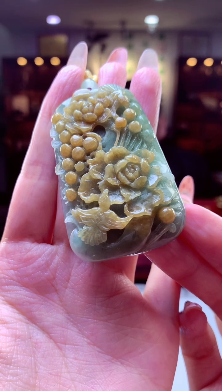 【闪购商品】定制翡翠未镶嵌挂件发货（拍一发一）