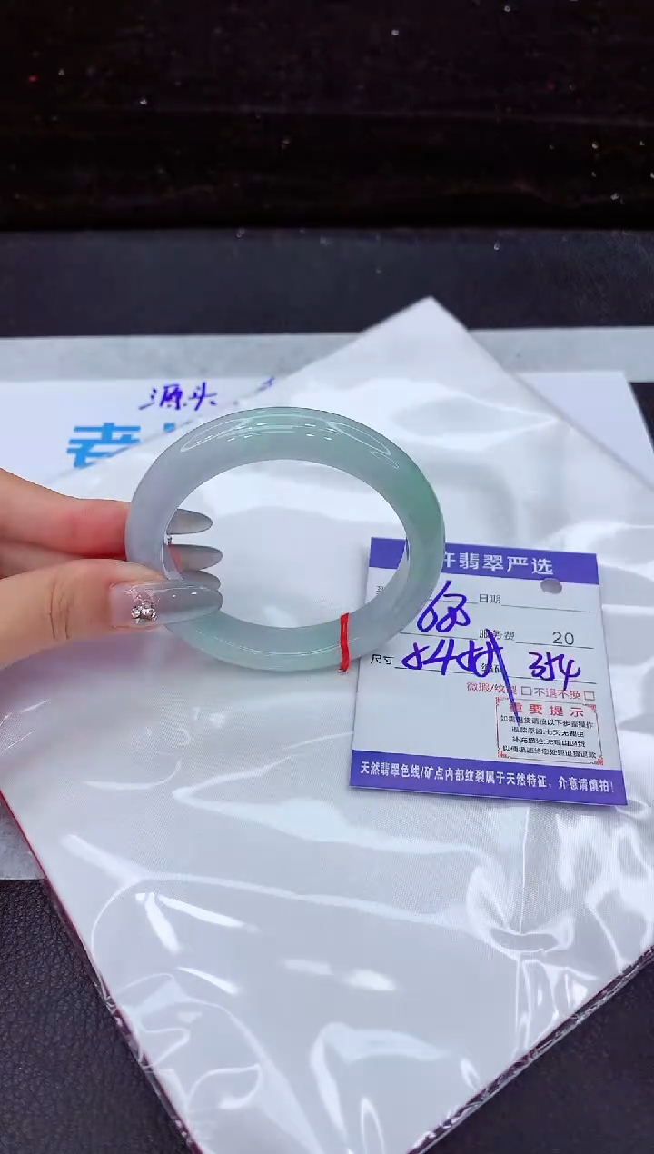 翡翠手镯未镶嵌1111111111