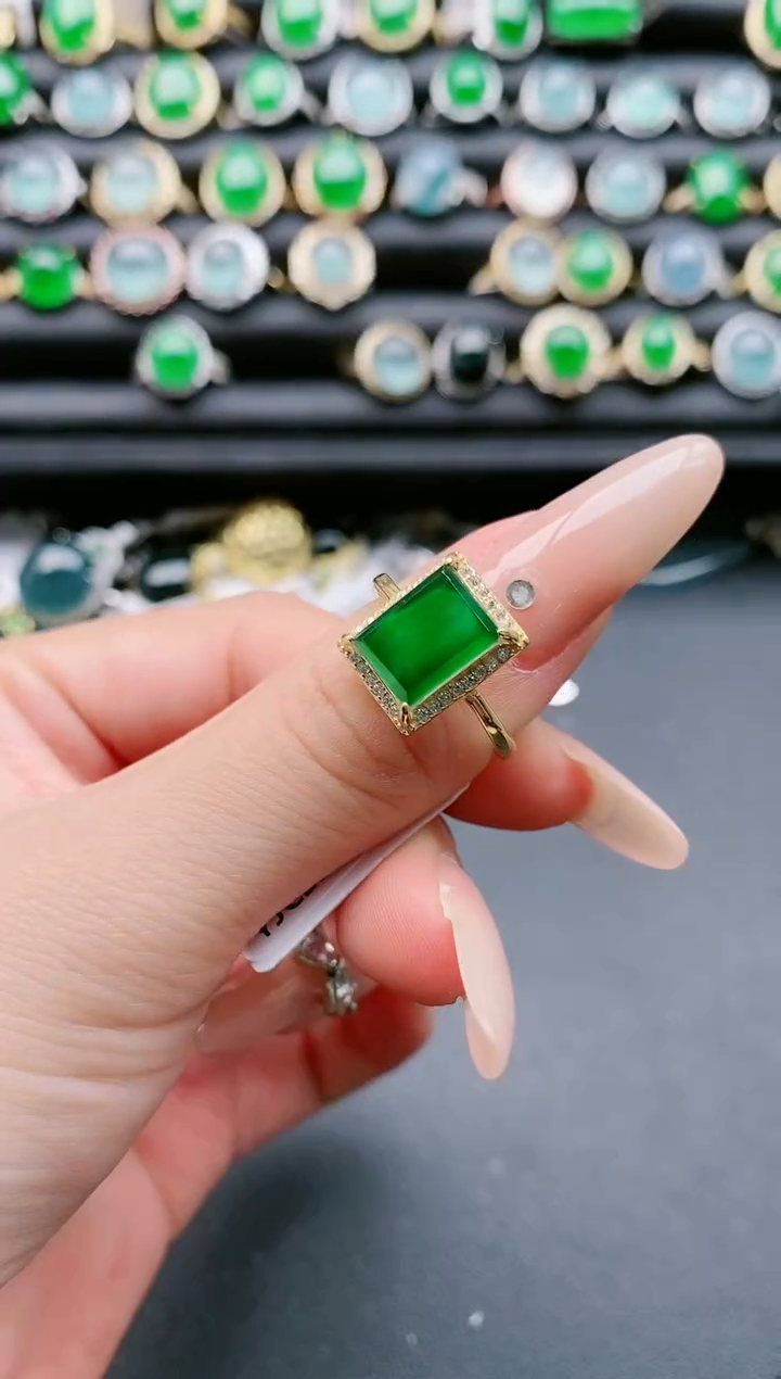 【闪购商品】翡翠戒指银S925镶嵌1111111