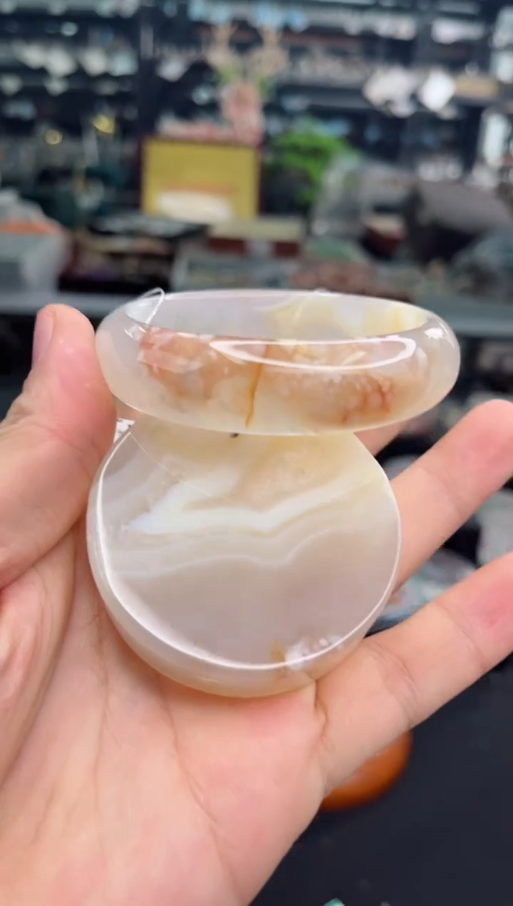 【闪购商品】石英质玉手镯未镶嵌56圈口（赠品镯心）3590237