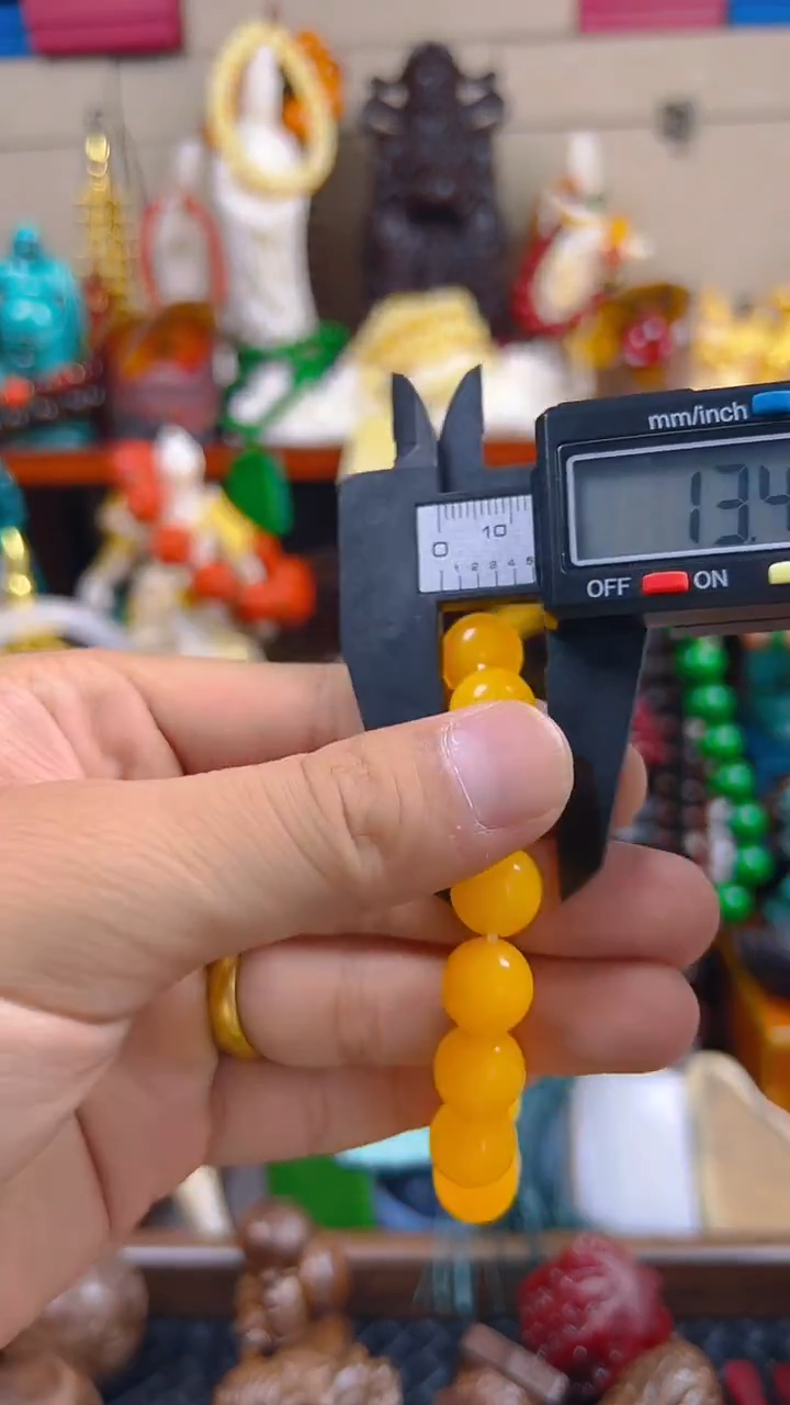 未镶嵌蜜蜡裸石主播推荐！主播推荐！！！