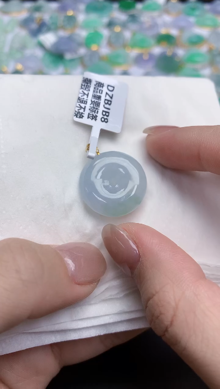 【闪购商品】翡翠颈饰18K金镶嵌天然缅甸翡翠A货